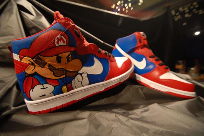 nike dunk mario