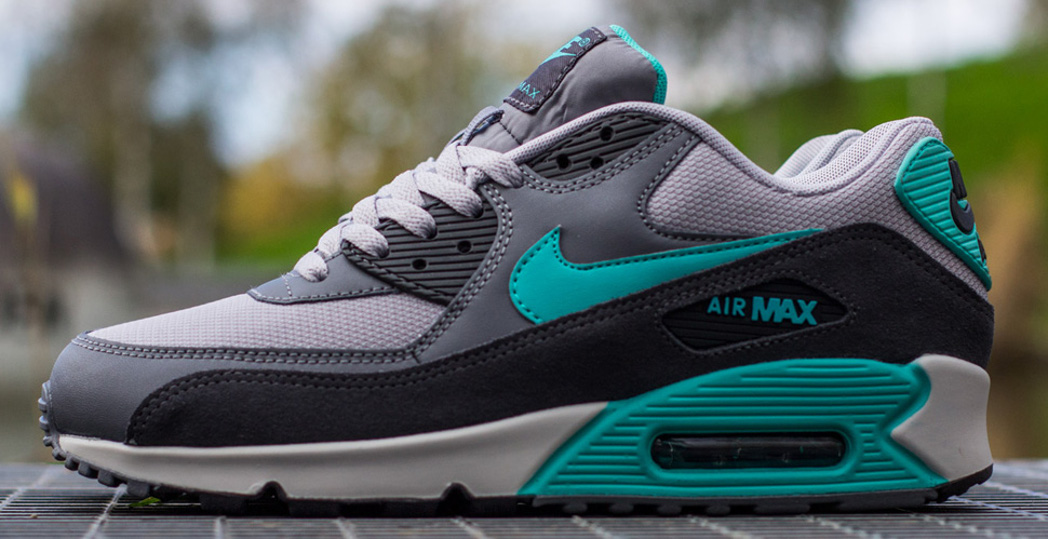 nike air max 90 essential hyper jade