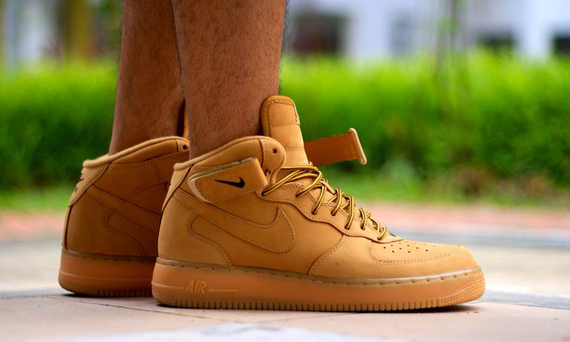 nike air force 1 mid flax kopen