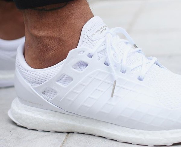 adidas boost blanche homme