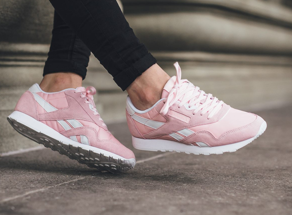 reebok classic rose