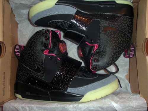Authentique Nike Air yeezy Black Pink