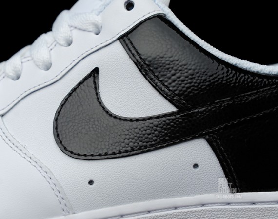 Nike-Air-Force-1-low-White-Black-Gloss-3
