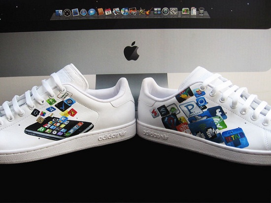 apple-iphone-custom-adidas-stan-smith-shoes-my-ties-7