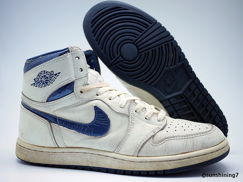 1985 jordan 1 metallic