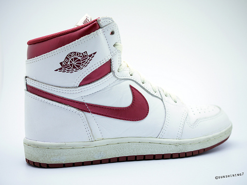 1985 jordan 1 metallic