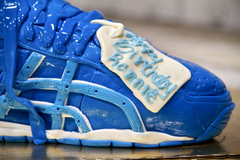 Le gâteau Asics GT 2 Ultra Marine "Ronnie Fieg"