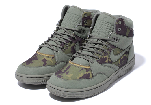 Nike Sky Force 88 Mid Stussy