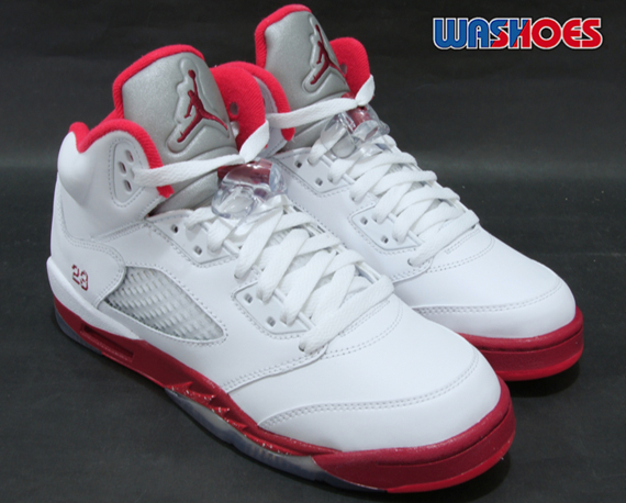 Air Jordan (V) 5 Retro Legacy Red pour femmes