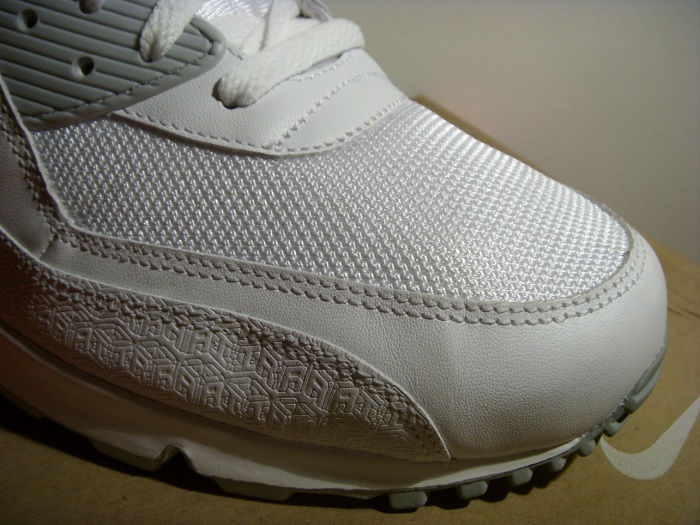 Nike Air Max 90 Powerwall 3 Decades Of Cushioning All White 