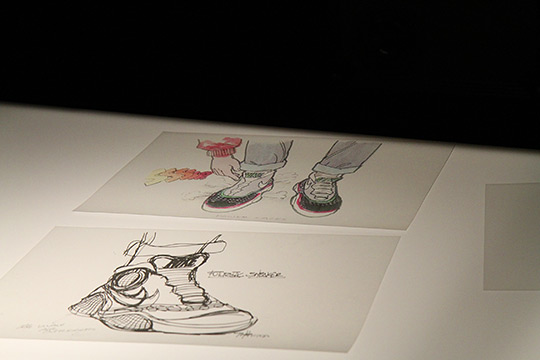 Tinker Hatfield - Croquis de la Nike Air Mag Marty McFly 2011