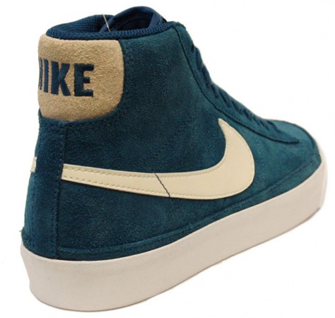  Nike Blazer Mid