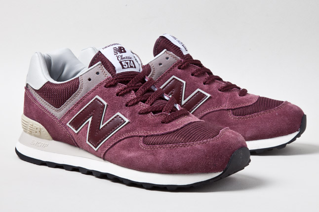 new balance 574 maroon