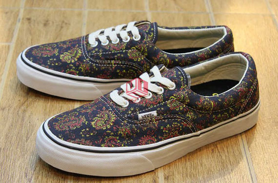 motif vans