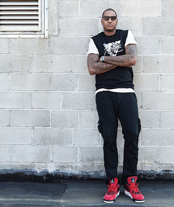 Carmelo Anthony en Air Jordan 4 Red Suede