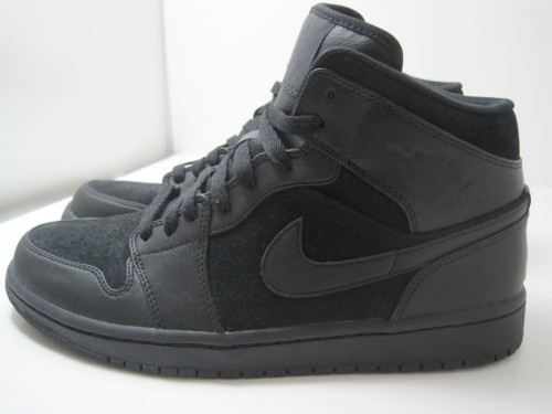 Air Jordan 1 Phat Black 