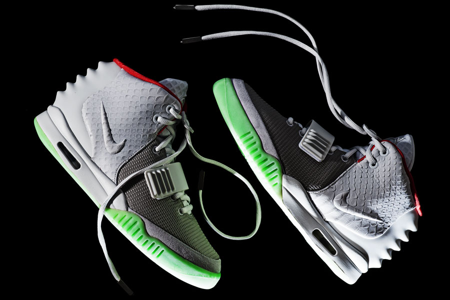 Nike Air Yeezy 2 Wolf Grey / Pure Platinum :