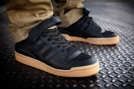 adidas originals forum low