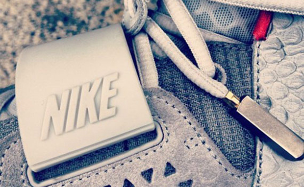 Nike Air Yeezy 2 Wolf Grey Pure Platinum