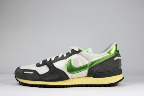 nike vortex white