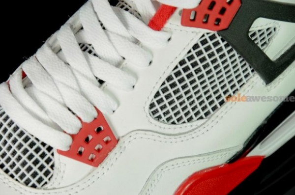 Air Jordan 4 Retro Fire Red 2012