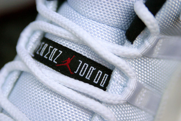 Air Jordan 11  White/Black-Varsity Red