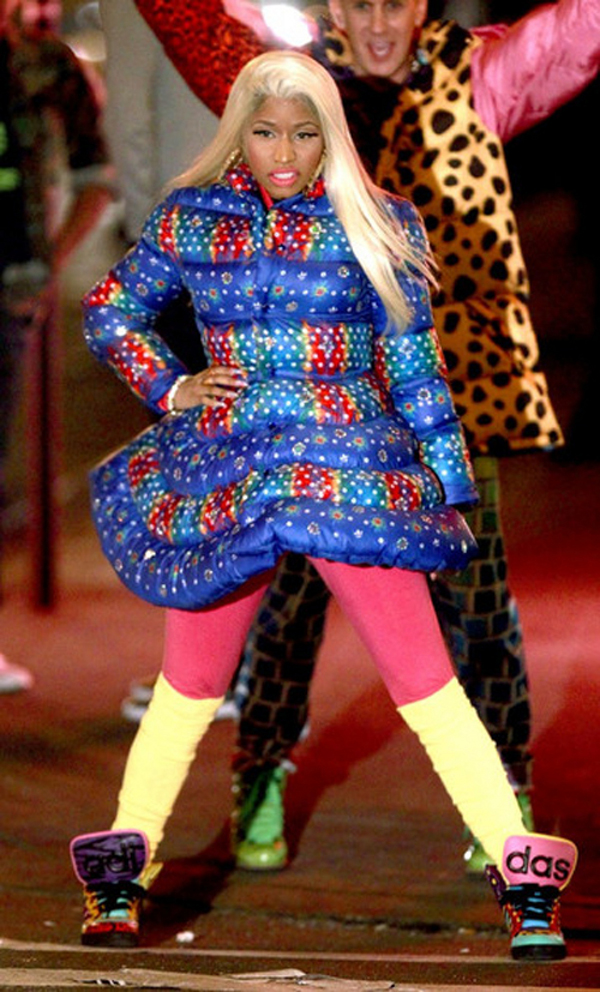 Nicki Minaj en Adidas Instinct Jeremy Scott