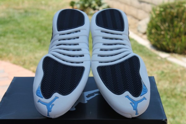 Air Jordan 12 Obsidian 2012