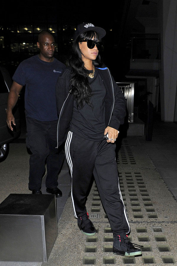 Rihanna - Nike Air Yeezy 2