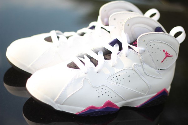 Air Jordan 7 GS Fireberry