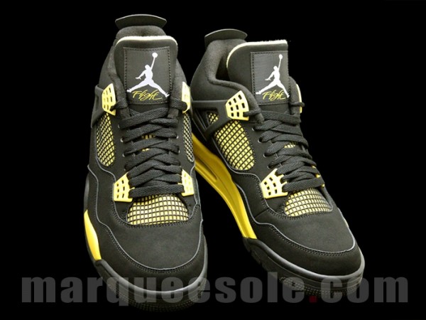 Air Jordan 4 Retro Thunder 2012