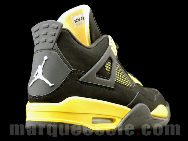 Air Jordan 4 Retro Thunder 2012