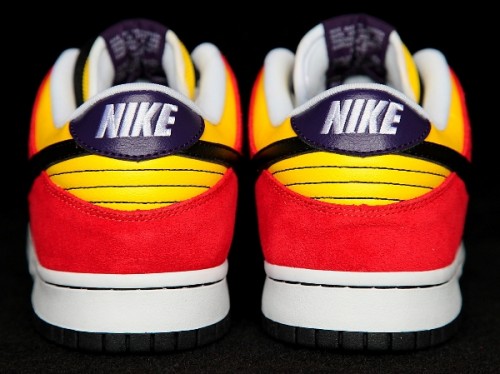 nike dunk ronald mcdonald