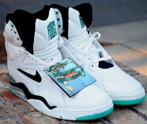 nike air command force david robinson