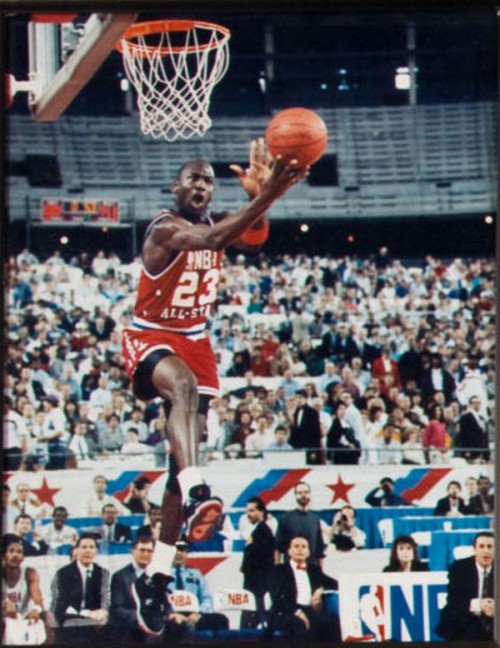 michael jordan using jordan 1