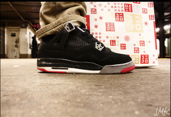 Air Jordan 4 Bred photo