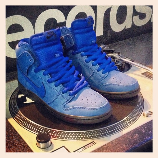 NIKE SB DUNK HIGH PRO (EIFFEL 65)