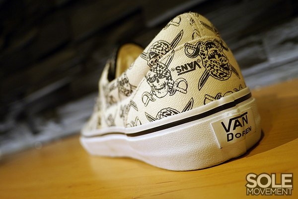 Vans Era Van Doren Skulls & Aloha - Sneakers.fr