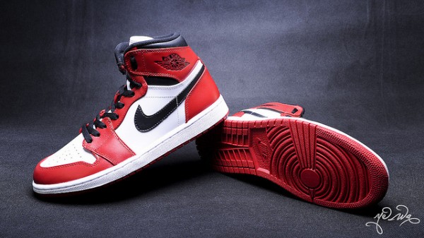 Air Jordan 1 Hi White Varsity Red-Black 2013