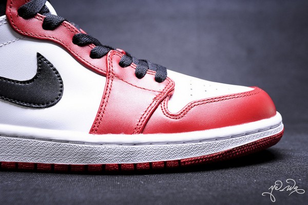 Air Jordan 1 Hi White Varsity Red-Black 2013