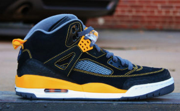 Air Jordan Spizike Thunder