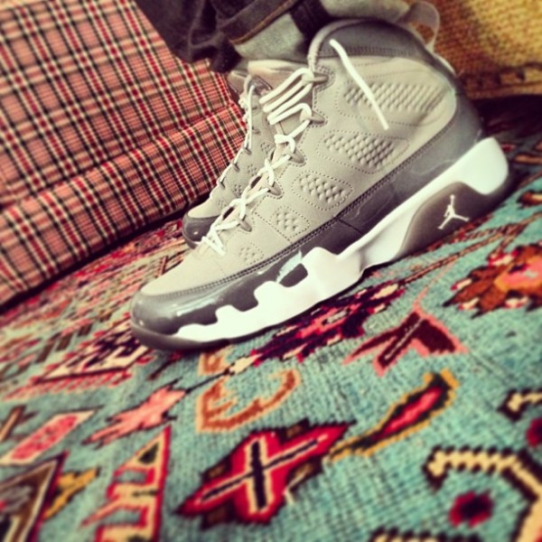 Air Jordan 9 Cool Grey Retro 2012