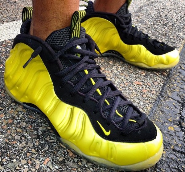 Nike Air Foamposite Electrolime