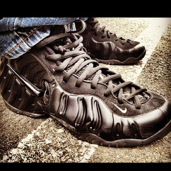 Nike Air Foamposite Stealth 