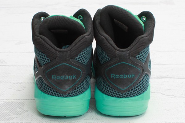 Reebok Passer au contenu principal HLS Menthe