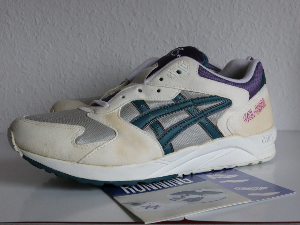 asics 1990 shoes