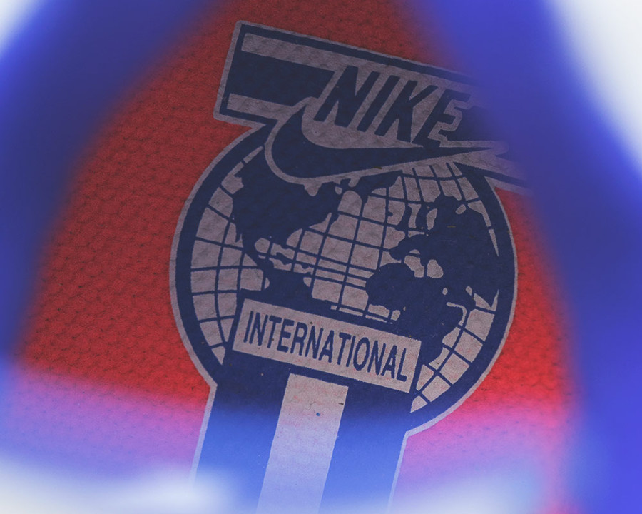 Nike-Air-Max-180-OG-ultramarine-white-solar-red-2018 (5)