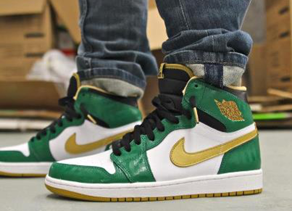 nike air jordan 1 retro high og clover