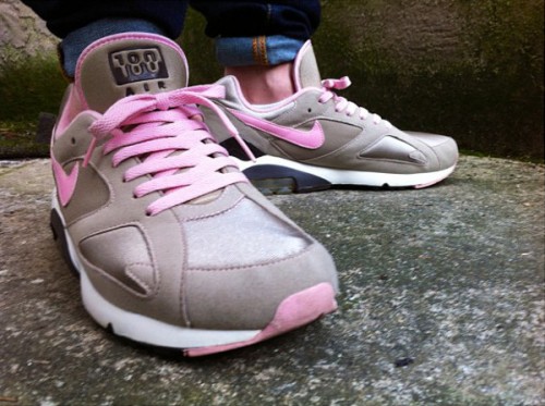 nike 180 noir