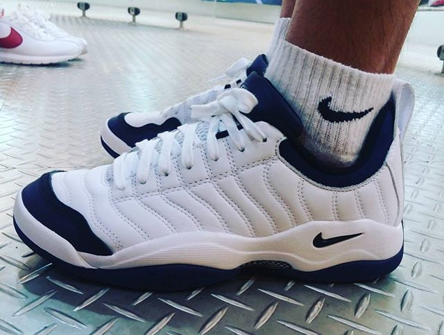 20 modèles de baskets portés par des joueurs de tennis de légende Nike Air Oscillate QS - @snk_niaoyu